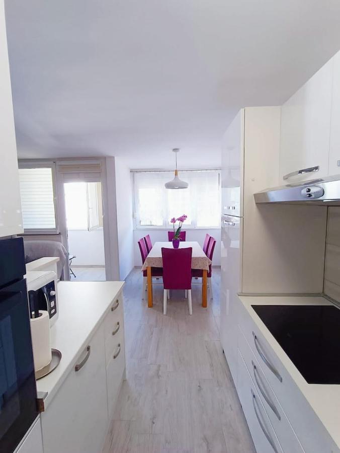 Apartment Glavaric Omiš Eksteriør billede